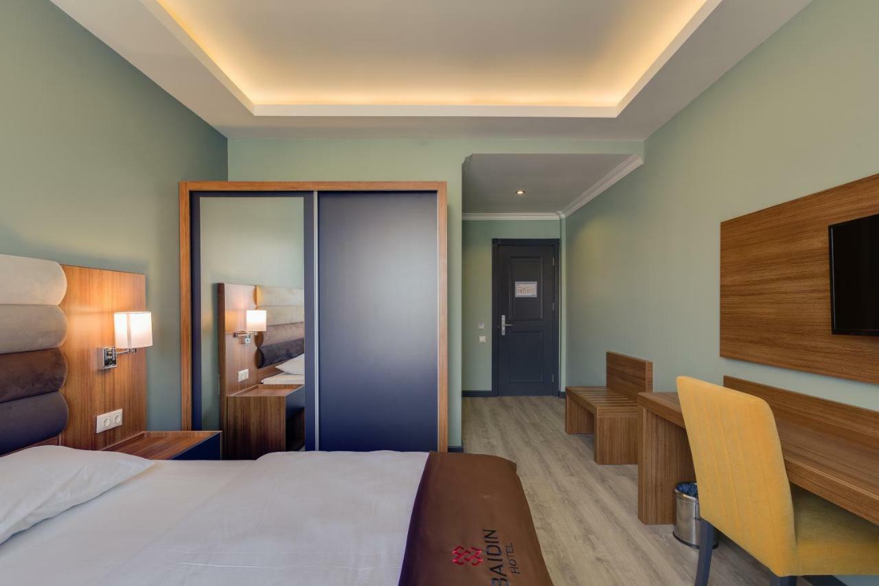 City Hotel Batumi Exterior photo